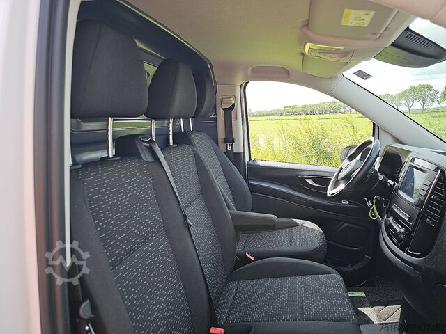 High-roof van MERCEDES-BENZ VITO 114 L2 Aut. LED 136pk!