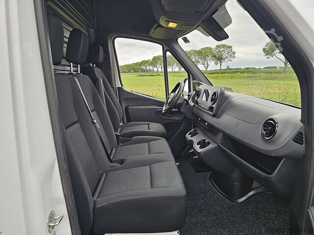 High-roof van MERCEDES-BENZ SPRINTER 316 CDI AUT. L2H2 LED