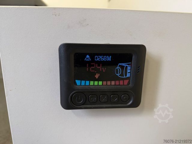 Anhänger BLYSS Langläufer Heizung/Diesel WC Küche/ Lithium Batt