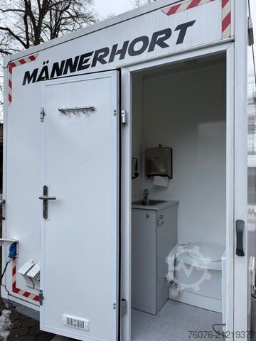 Anhänger BLYSS Langläufer Heizung/Diesel WC Küche/ Lithium Batt