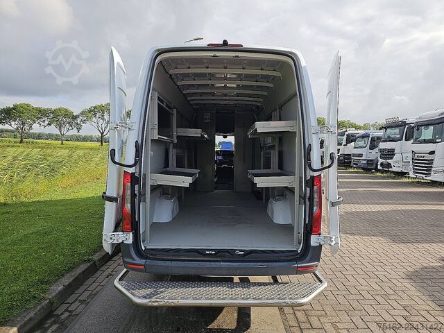 High-roof van MERCEDES-BENZ SPRINTER 311 CDI AUT. L3H2