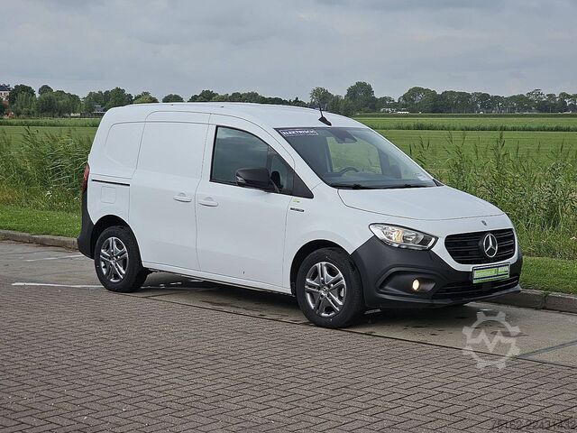 Suitcase MERCEDES-BENZ ECITAN 51kWh L1 290Km WLTP