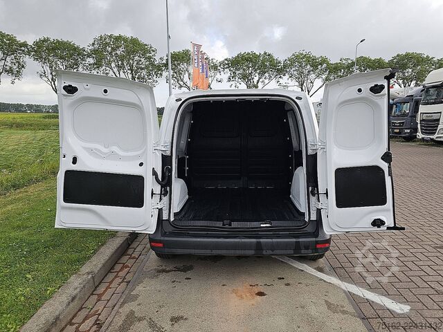 Suitcase MERCEDES-BENZ ECITAN 51kWh L1 290Km WLTP