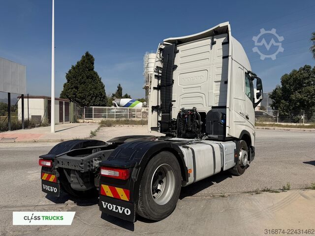 Standard tractor unit VOLVO FH 500 Globetrotter XL