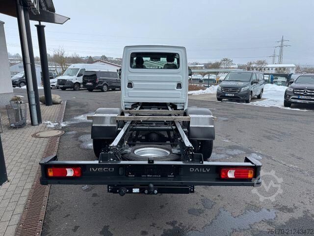 Fahrgestell mit Fahrerhaus Iveco Daily 70C21 HA8 3.0L *R4.350mm*Automatik*
