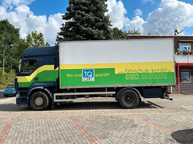 LKW mit Kofferaufbau RENAULT 330 DXI Koffer Fahrschule 4x2