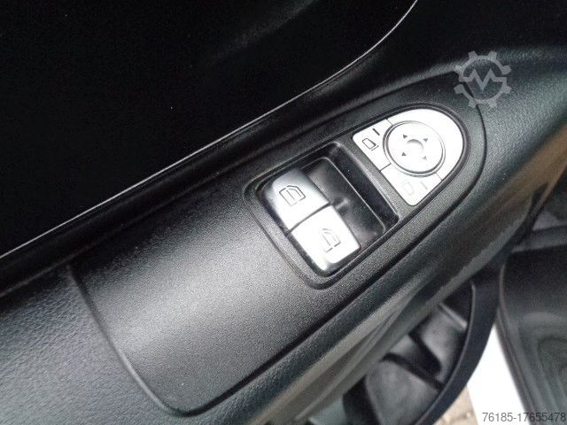 Kastenwagen MERCEDES-BENZ Vito 111 CDI Kasten lang 1. Hand