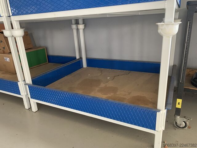 Modular shelf Scaffali modulari 