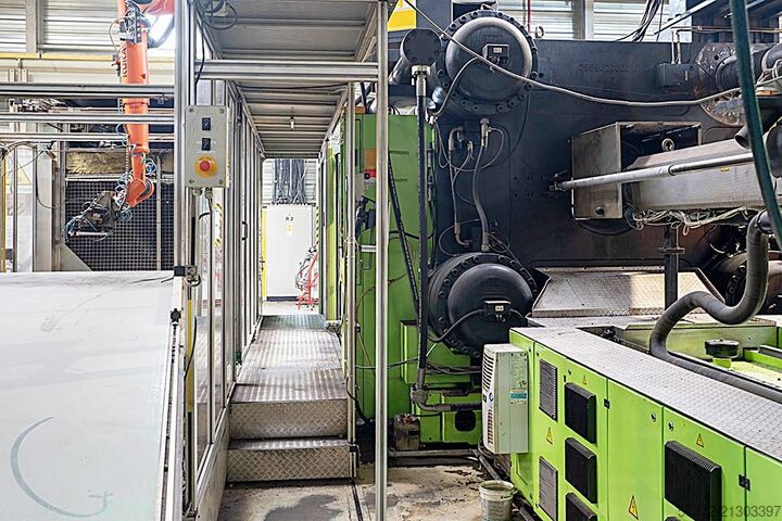 Spritzgießmaschine Engel DUO