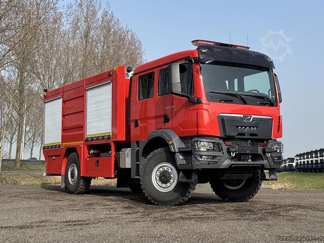 Fire engine MAN TGM 18.250 BB CH Fire Fighter Truck (21 units)
