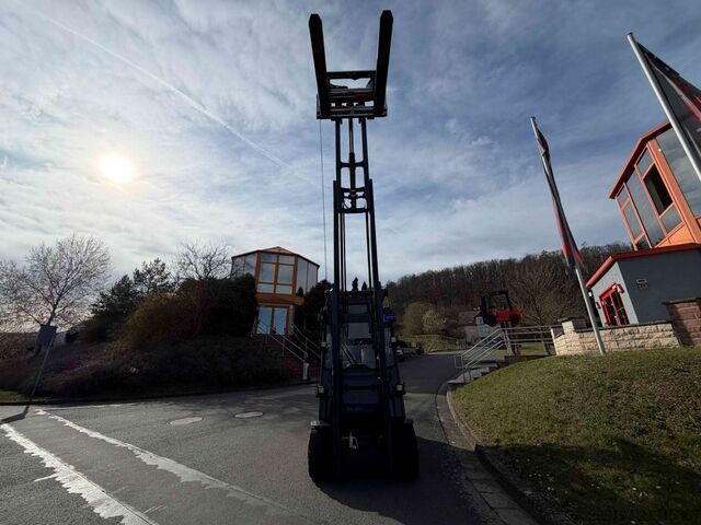 Elektro 4 Rad-Stapler Linde E35HL-01