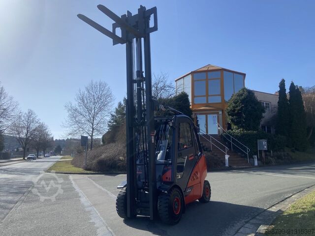 LPG Forklifts Linde H 30 T-02 393
