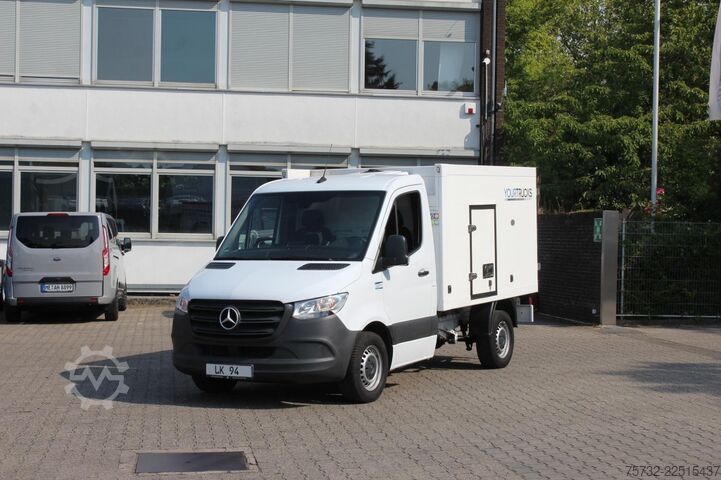 Refrigerator body van Mercedes-Benz Sprinter 317CDI TK V300 Tiefkühlkoffer Seitentur