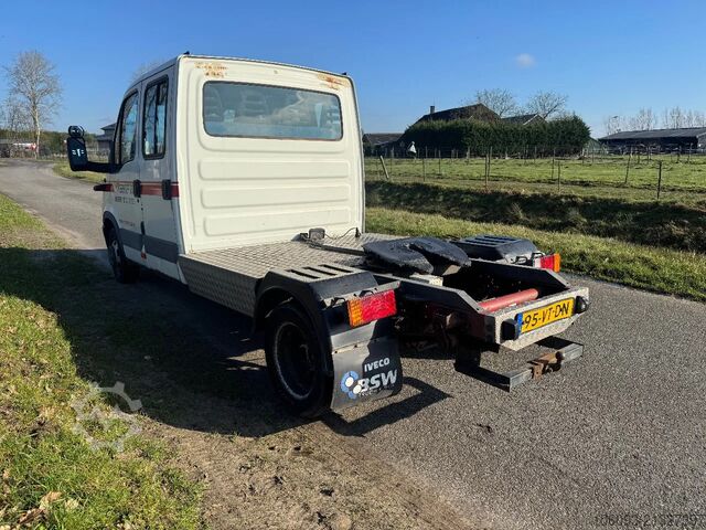 BE-SZM Iveco Daily 35C13 Dubbele cabine