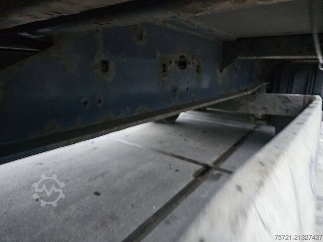 Sliding tarpaulins KRONE N/A