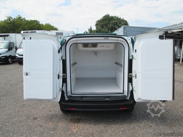 Refrigerator body van FIAT Doblo 1.3*Carrier-Kühlwagen*Euro6*