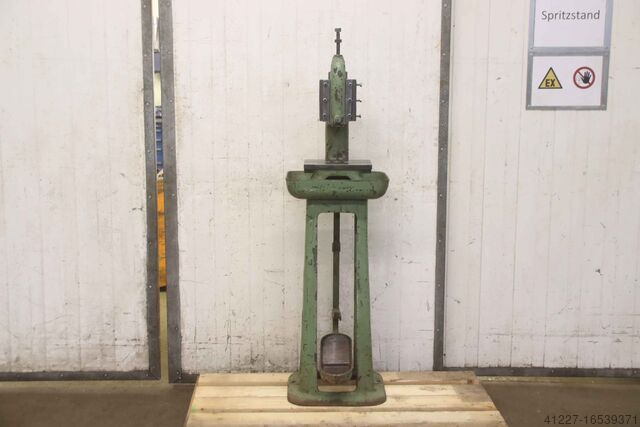 Knee lever press with foot pedal unbekannt 460/400/H1450 mm