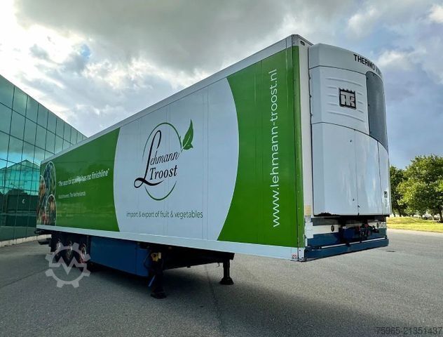 Reefer semitrailer SCHMITZ CARGOBULL SKO 24 THERMO KING SLX 200 ONLY 3645 ENGINE HOUR