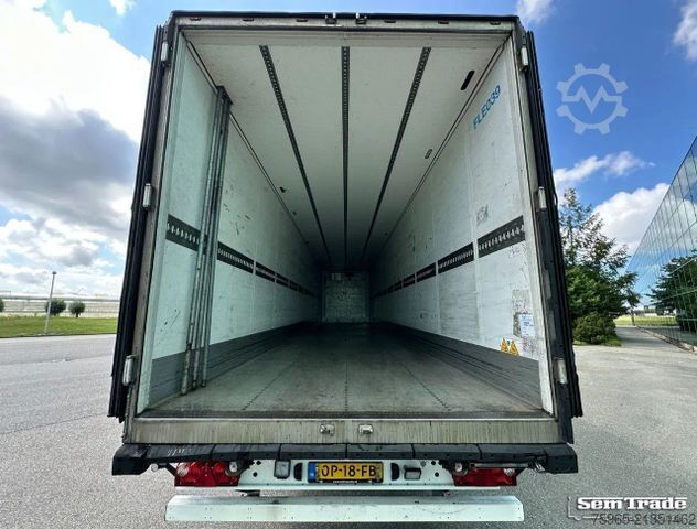 Reefer semitrailer SCHMITZ CARGOBULL SCB*S3B THERMO KING SLXe 300 LIFT AXLE HOLLAND-T
