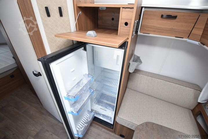 Wohnwagen HYMER/ERIBA Eriba Touring 630 1600kg, Combi 4E, Bodentemp.
