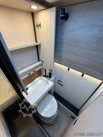 Kastenwagen Wohnmobil / Campervan BÜRSTNER Habiton X HMX 6.0 *Offroad Paket*AHK 2,8t*sofort
