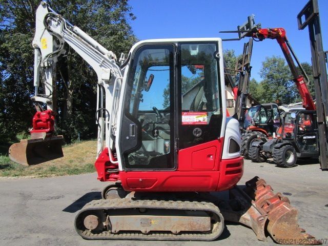 Minibagger Takeuchi TB 230 - POWERTILT + hydr. Schnellwechsler + 4 Löf