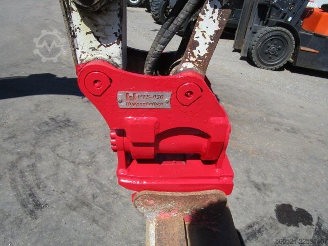Minibagger Takeuchi TB 230 - POWERTILT + hydr. Schnellwechsler + 4 Löf