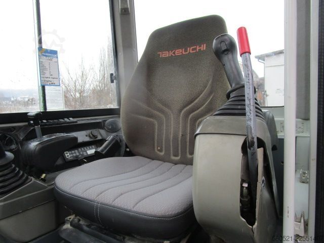Minibagger Takeuchi TB 230 - POWERTILT + hydr. Schnellwechsler + 4 Löf