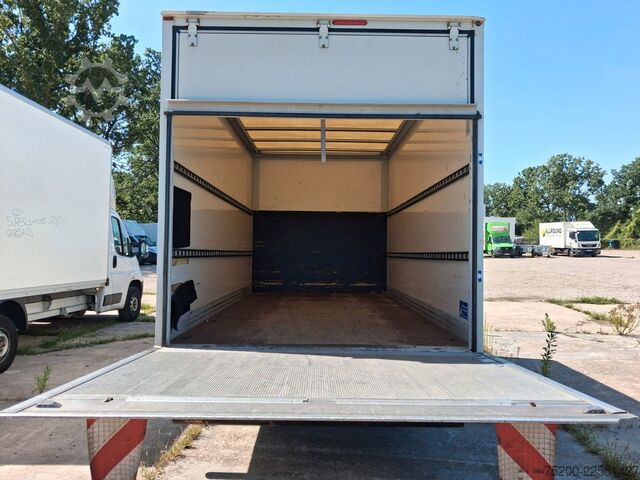 Transporter mit Koffer IVECO Daily 35S14