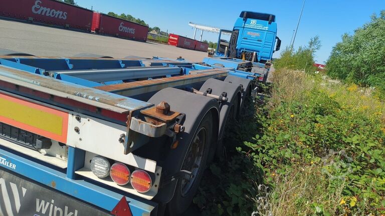 Auflieger-Wechselfahrgestell WEB-TRAILER Web-Trailer Genset Kühlagrigat 3x Vorhanden
