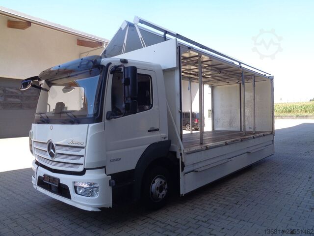 LKW mit Getränkeaufbau MERCEDES-BENZ Atego 1223 L 5,8 M Schwenkwand RFK Spurassi