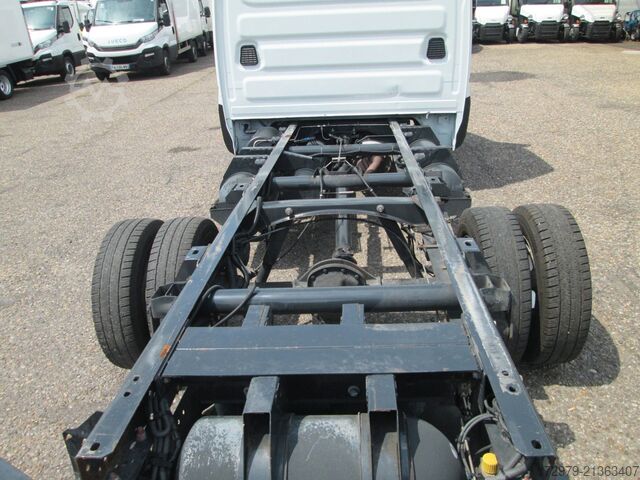 Van chassis IVECO 35c14 CNG 3.0 *Fahrgestell*Euro6*