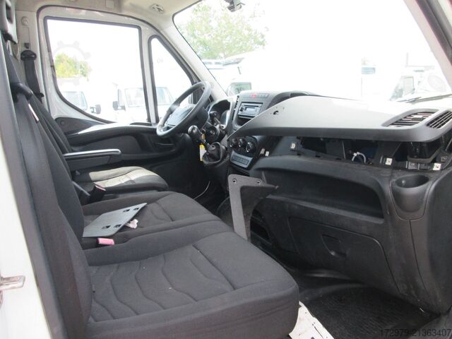 Van chassis IVECO 35c14 CNG 3.0 *Fahrgestell*Euro6*