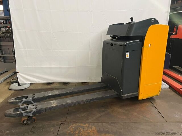 Low Level Order Picker Jungheinrich ESE20