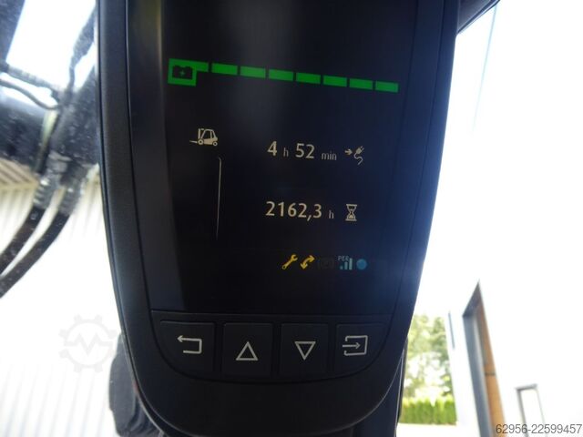 Electric 4-wheel forklift Linde E40HL-01/600