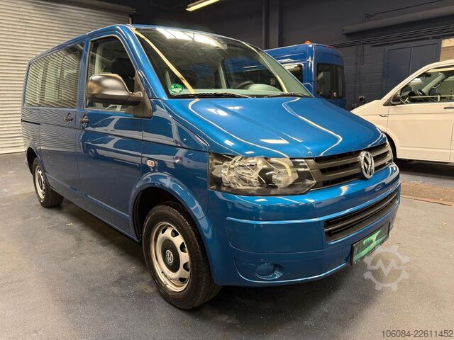 Kleinbus VW T5 Caravelle 4Motion 8 Sitze Klima STHZ 2.Hand