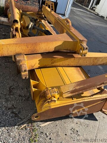 Straßenwalze CATERPILLAR D6 LGP GPS 3D