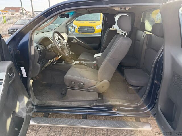 Pick-up NISSAN Navara Pickup KingCab  4X4.Klima.Tüv 04/27