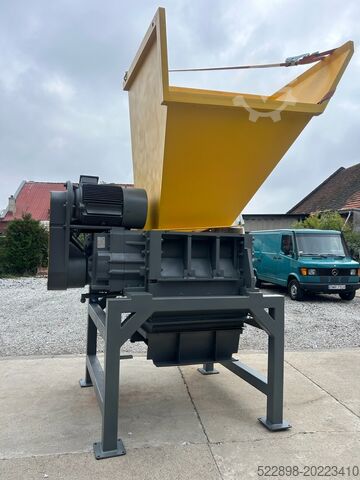 Vierwellenzerkleinerer Untha RS 50