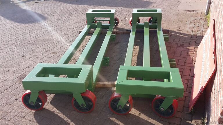 Loader/unloader  Container trolley