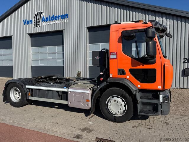 Standard tractor Renault D-Wide Vrachtwagen / Trekker Registratie, Trekh...