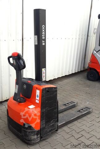 Hochhubwagen TOYOTA BT SWE 080L