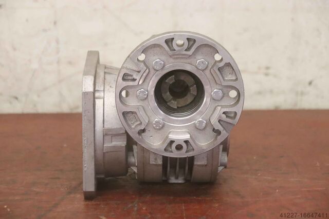 Gearbox 1:28 Varvel 150/140/H170 mm