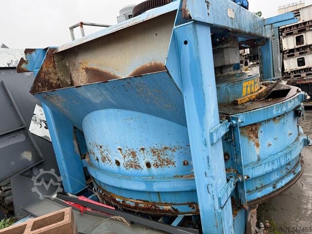 Concrete mixer MASA PH 1500/2250