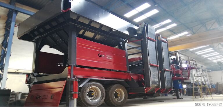 Zerkleinerungsanlage Vibrating Screen ME 1650 Mobile Screening Plant