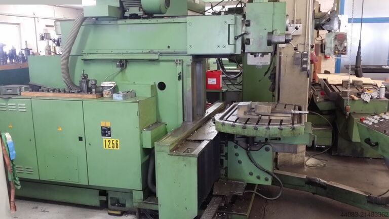 Tool Room Milling Machine - Universal MAHO MH-C 900P