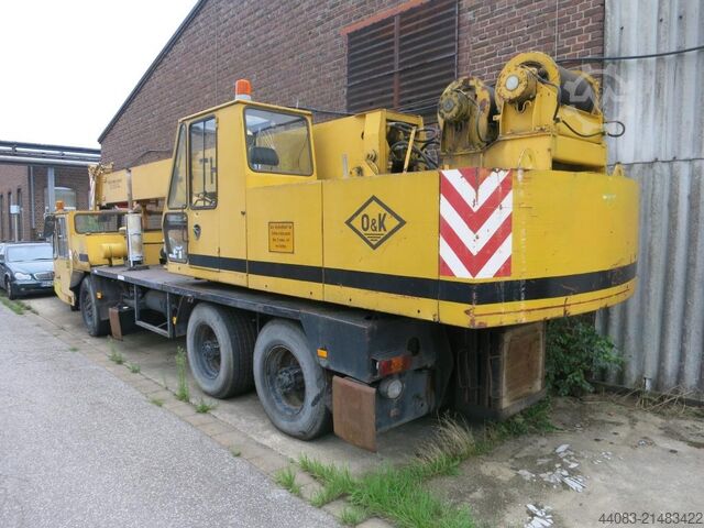 Truck-mounted crane O&K TH 30