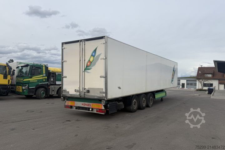 Reefer semitrailer SVKA24 Carrier 1850 / Swiss-Vehicle