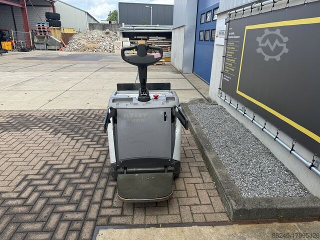 VS-21765 Electric ride-on pallet truck forks 1600mm ATLET PLP 200