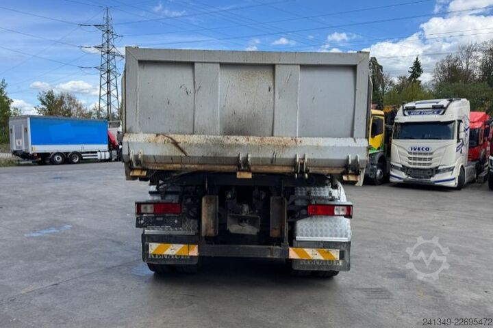 Kipper LKW RENAULT Kerax 450 6x4 Bordmatik